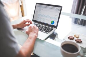 E-commerce Marketing ;