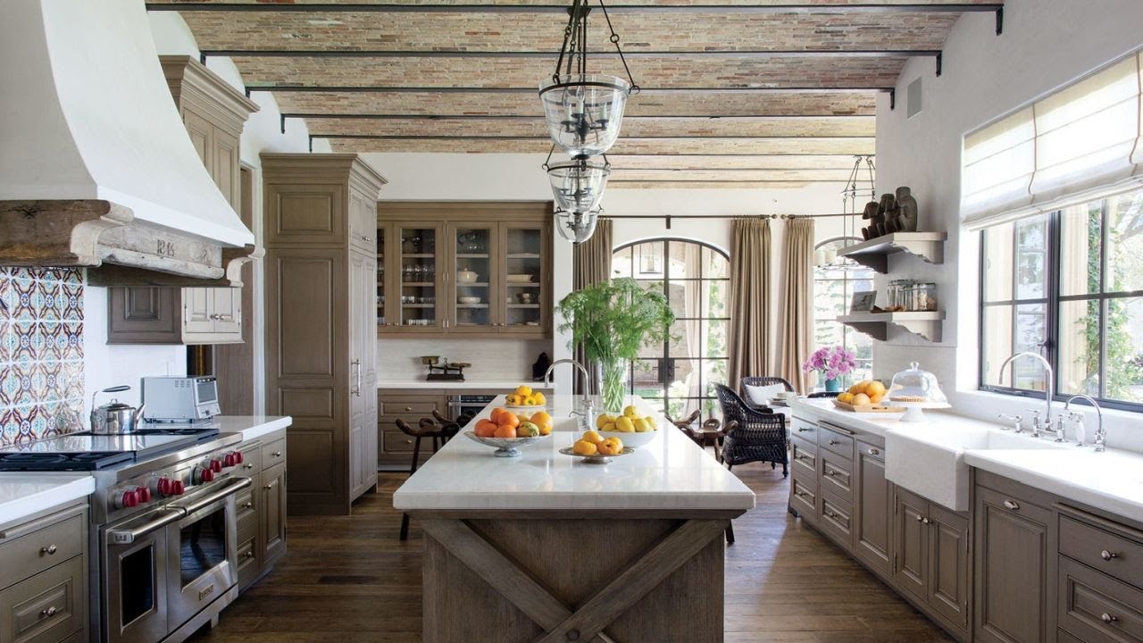 Modern Farmhouse Kitchen.